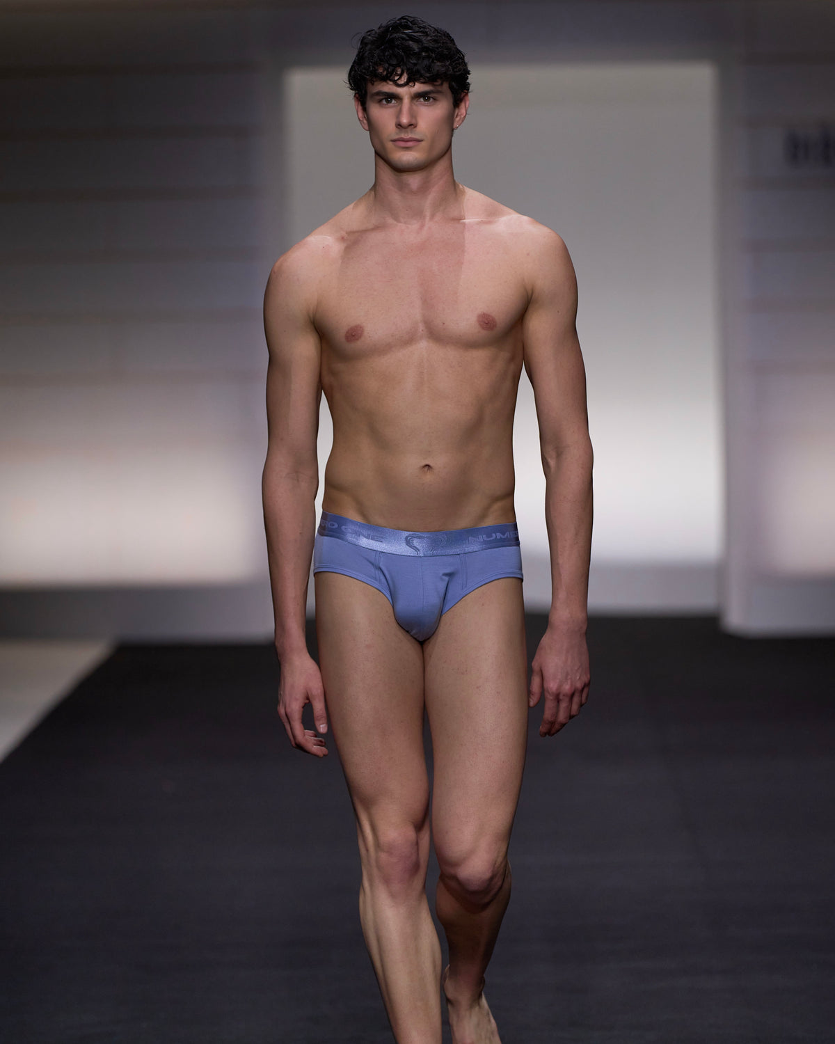 ELECTRIC SLIP - BLEU ACIER