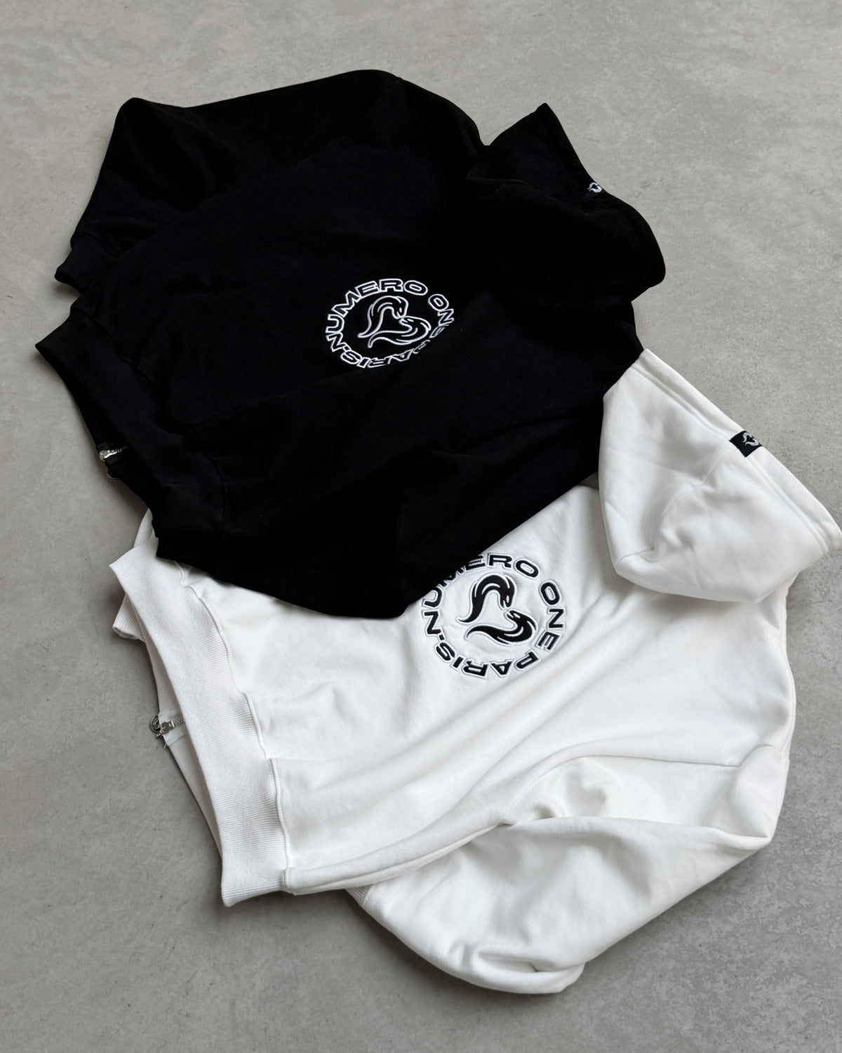 SWEAT ZIPPÉ - BLANC POLAIRE