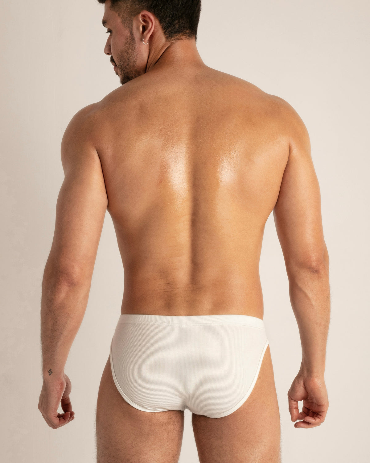 ESSENTIAL SLIP - WHITE